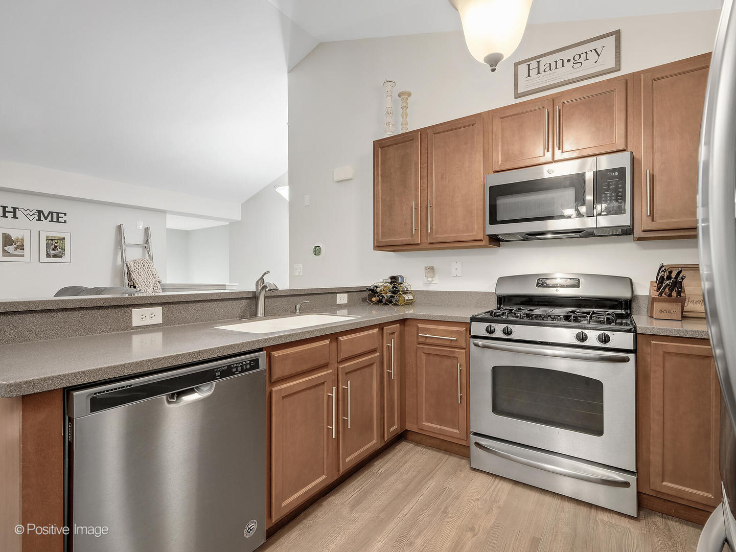 1032 Swift Road #2B, Glen Ellyn, IL 60137