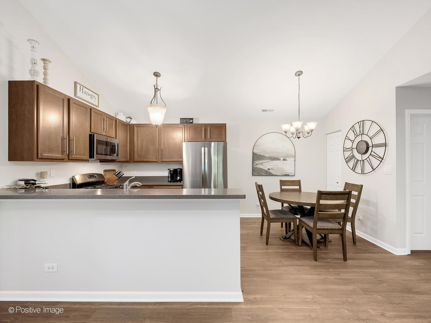1032 Swift Road #2B, Glen Ellyn, IL 60137