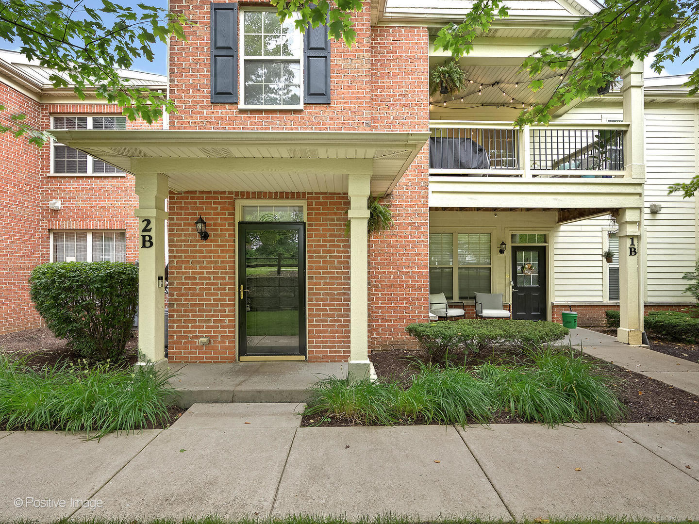1032 Swift Road #2B, Glen Ellyn, IL 60137