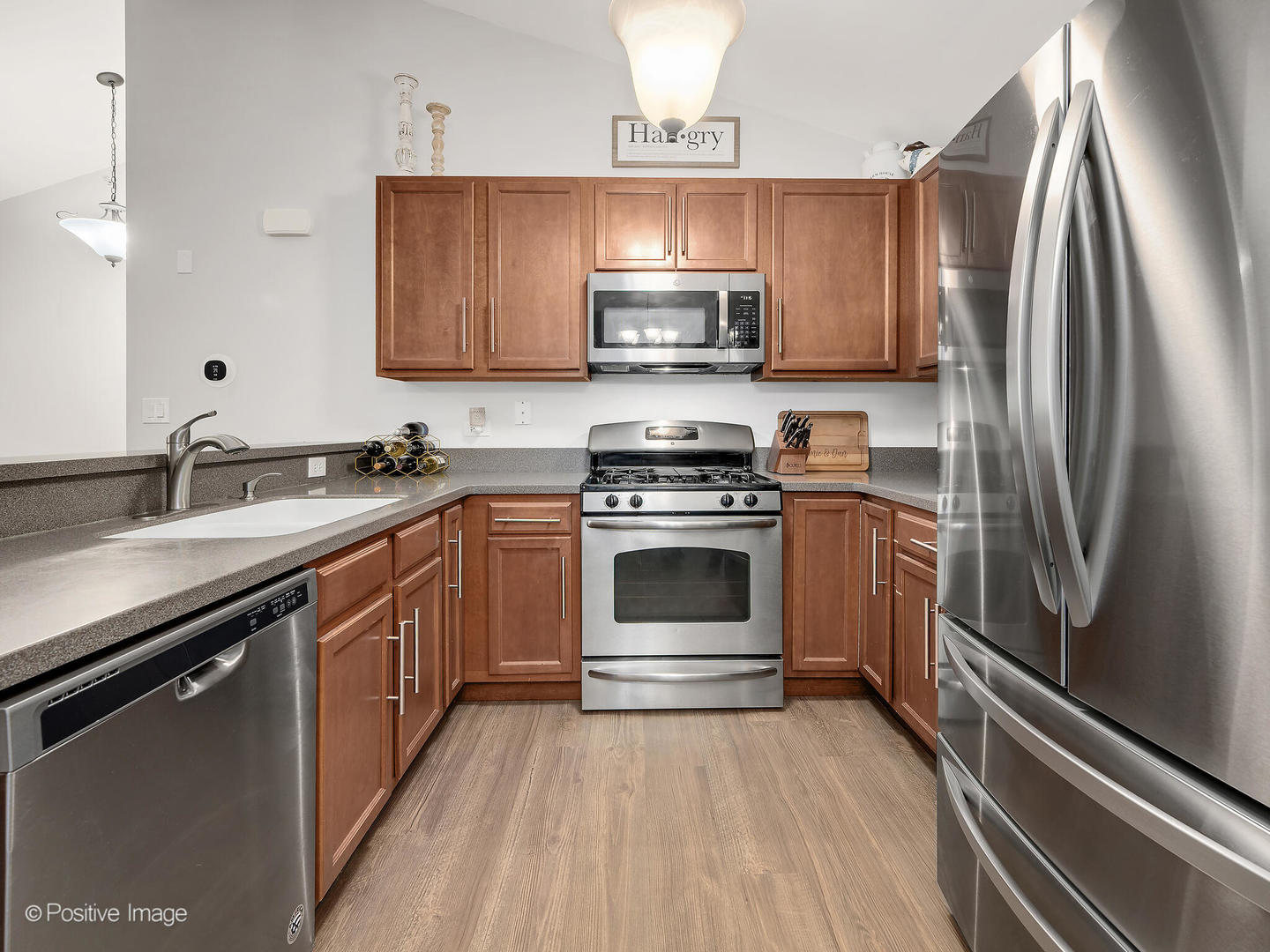 1032 Swift Road #2B, Glen Ellyn, IL 60137