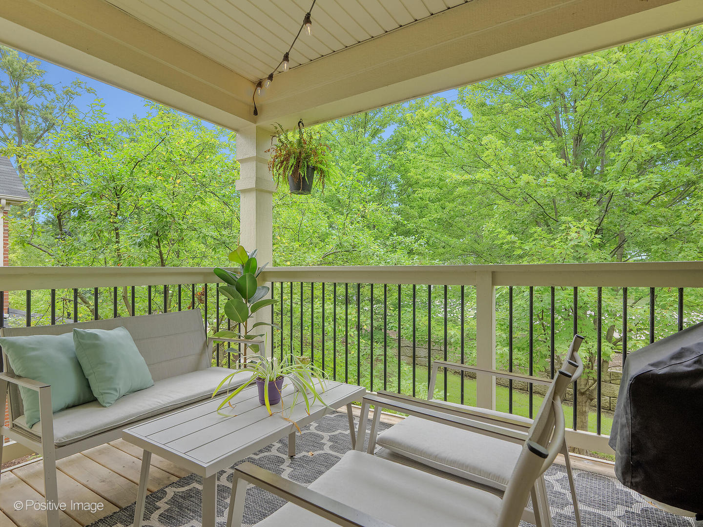 1032 Swift Road #2B, Glen Ellyn, IL 60137
