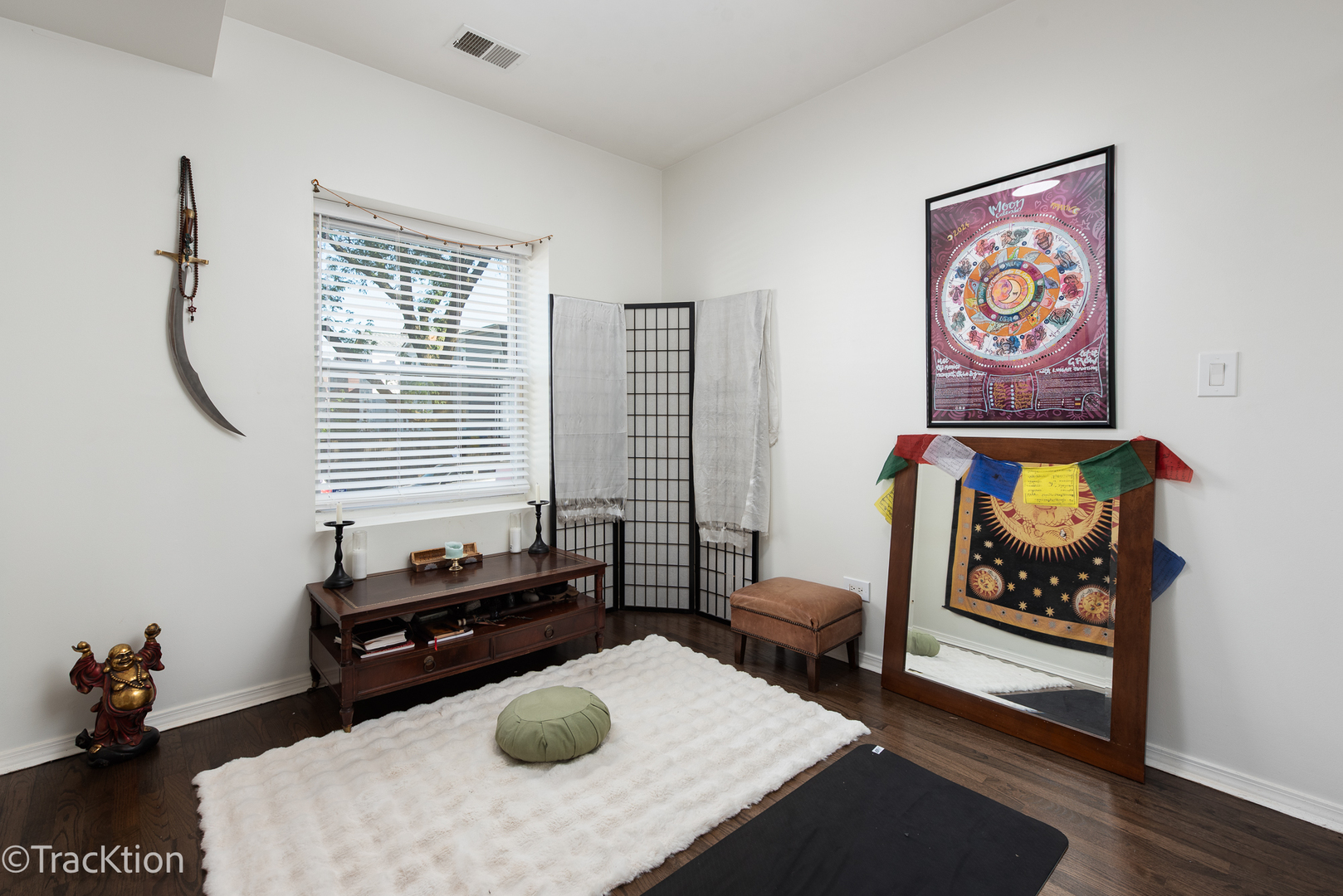 4107 W Iowa Street #6, Chicago, IL 60651