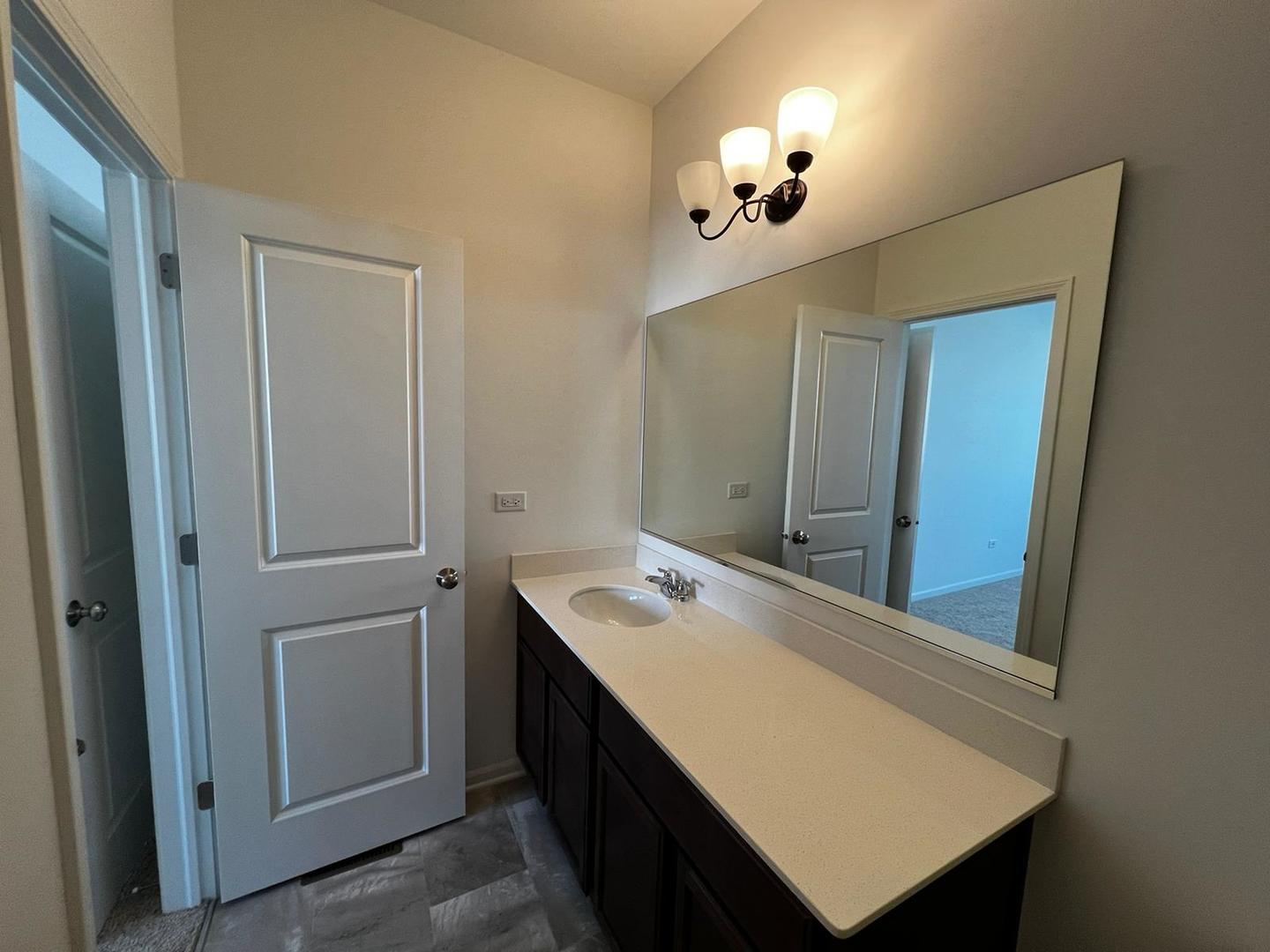 4219 Chelsea Manor Circle, Aurora, IL 60504