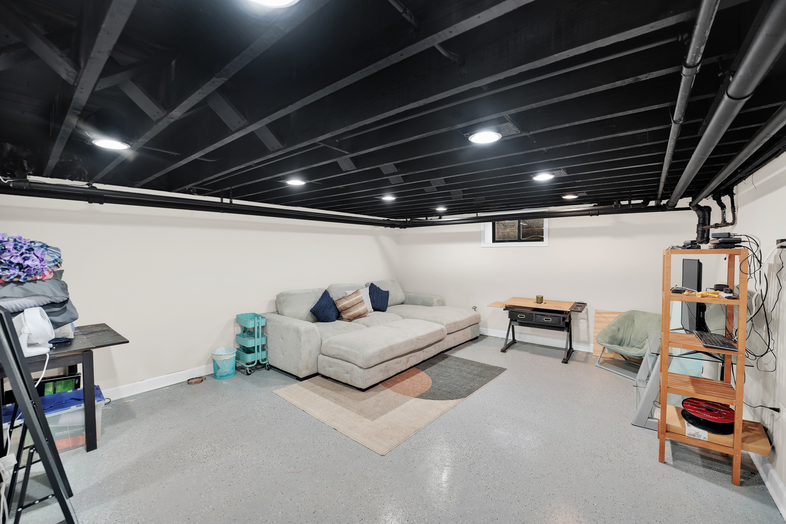 2014 W Hopkins Place, Chicago, IL 60643