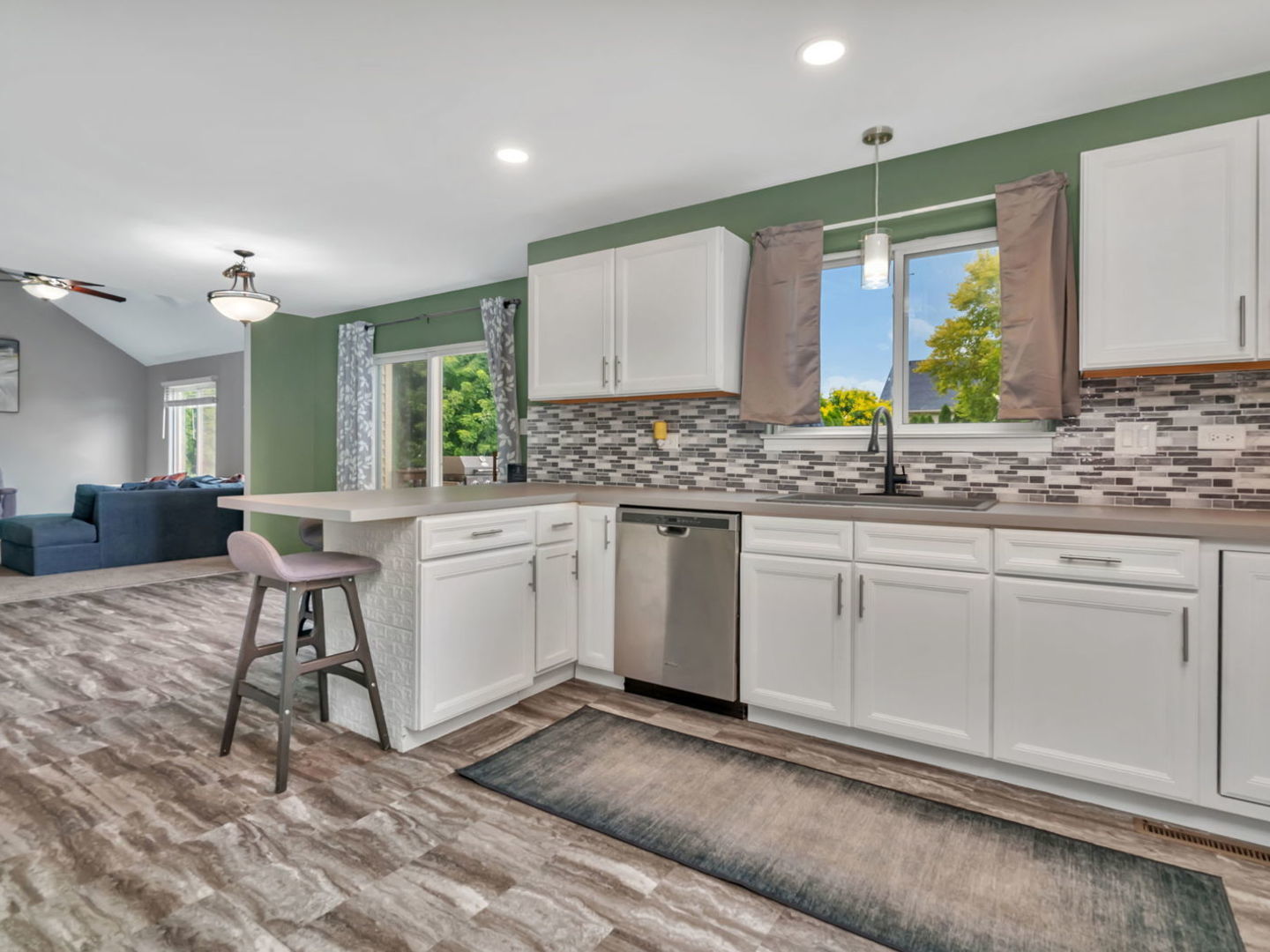 26330 W Bayberry Court, Channahon, IL 60410