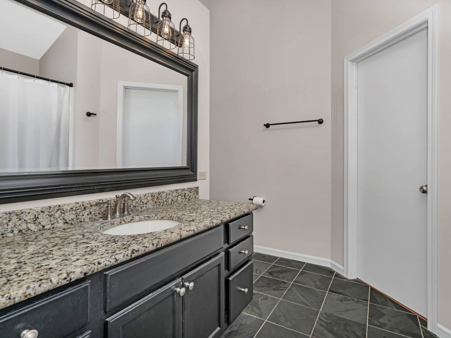 26330 W Bayberry Court, Channahon, IL 60410