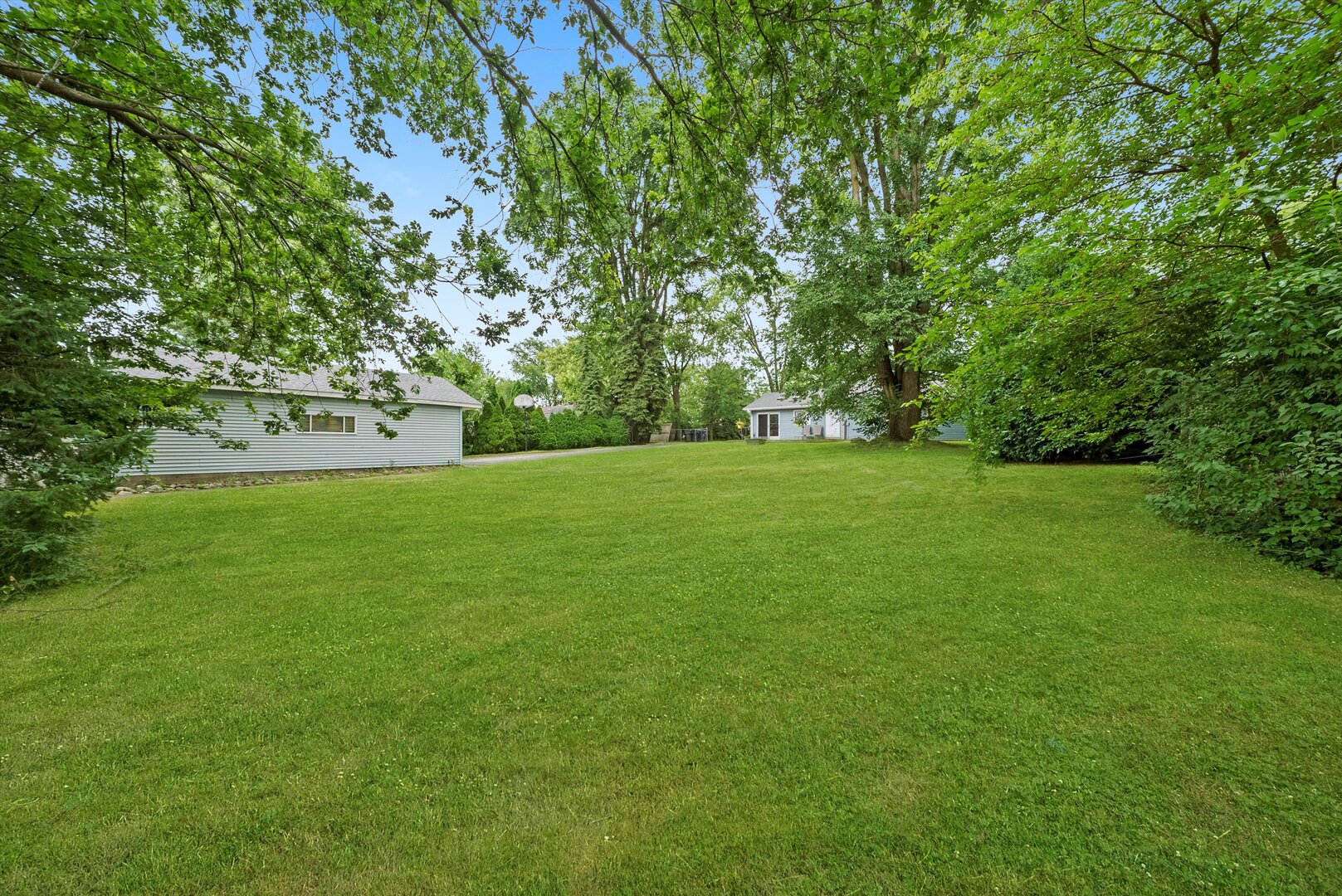8620 W 170th Street, Orland Park, IL 60462