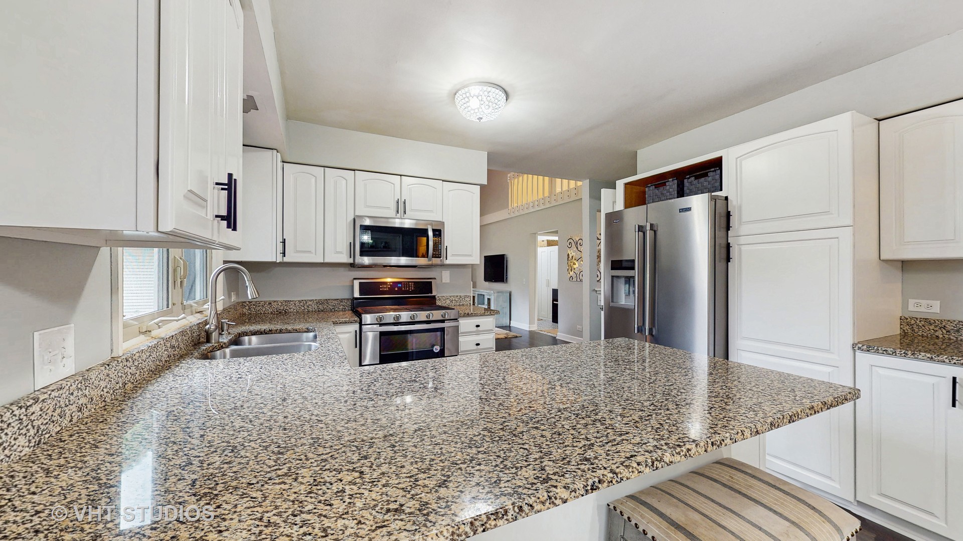 6432 Berkshire Court, Lisle, IL 60532