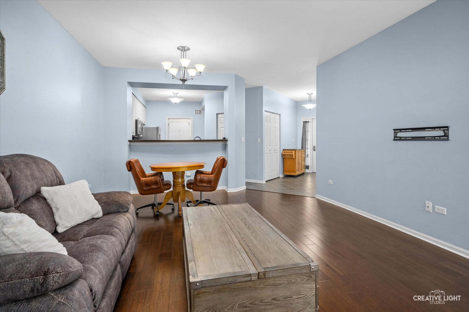 2973 Kentshire Circle #2973, Naperville, IL 60564