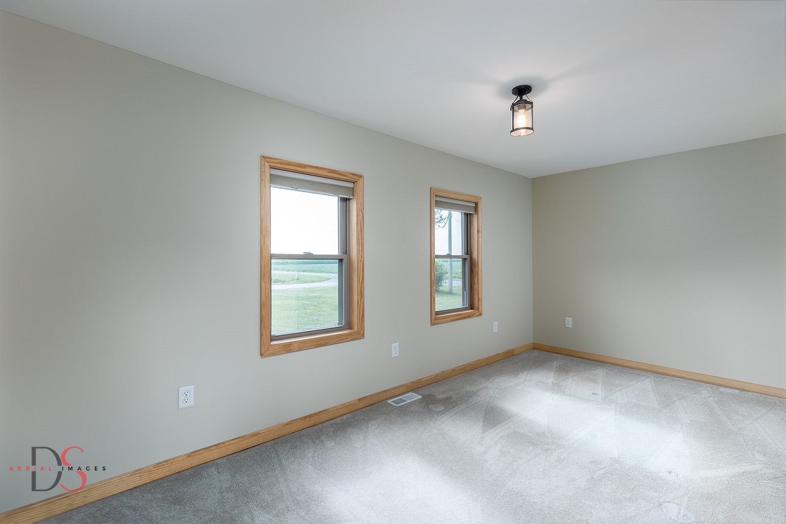 8965 S Holm Road, Dwight, IL 60420
