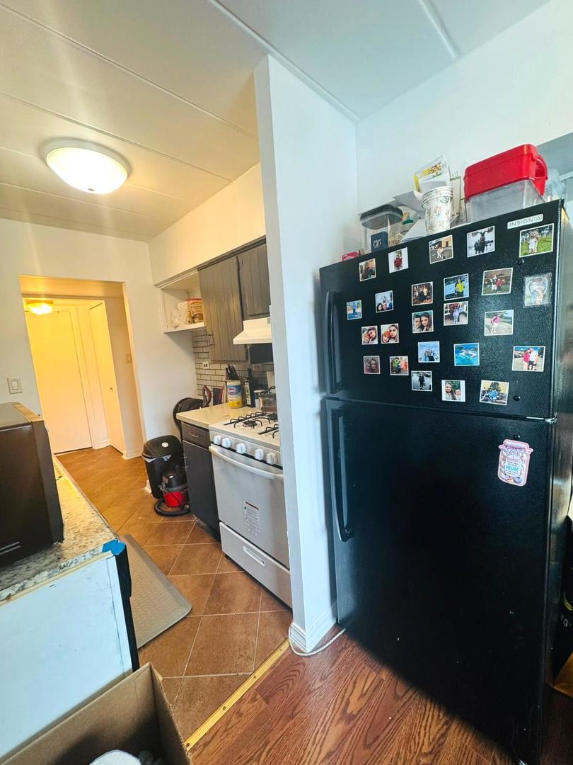 300 S Roselle Road #116, Schaumburg, IL 60193