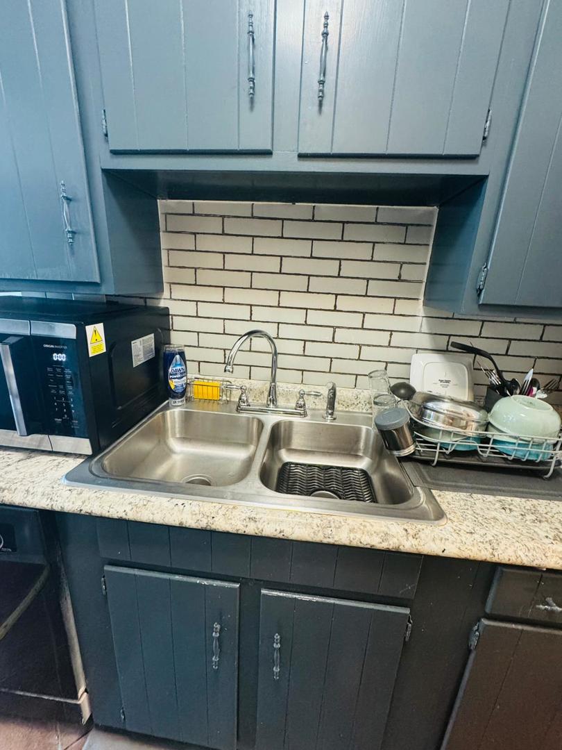 300 S Roselle Road #116, Schaumburg, IL 60193