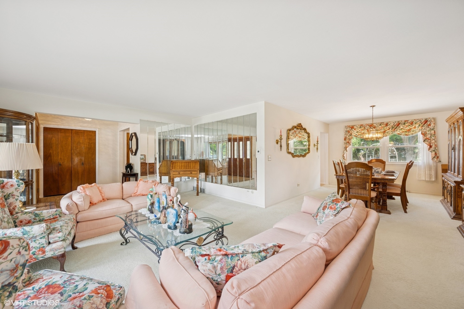 2519 N Dryden Place, Arlington Heights, IL 60004