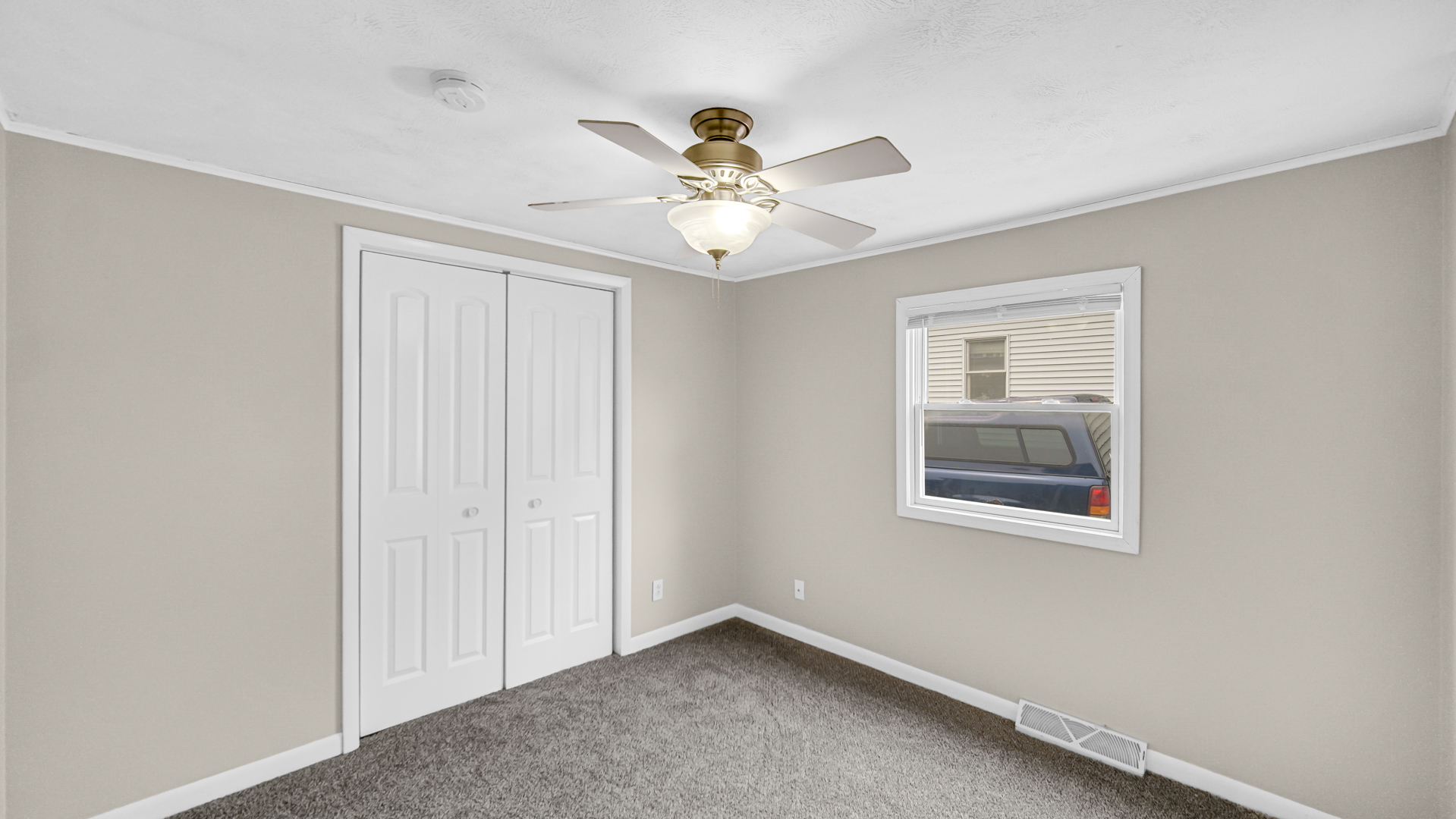 733 2nd Avenue, Morris, IL 60450