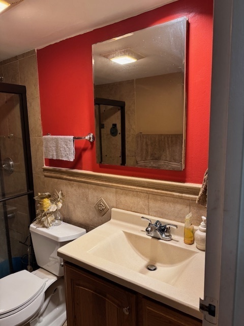 300 S Roselle Road #207, Schaumburg, IL 60193