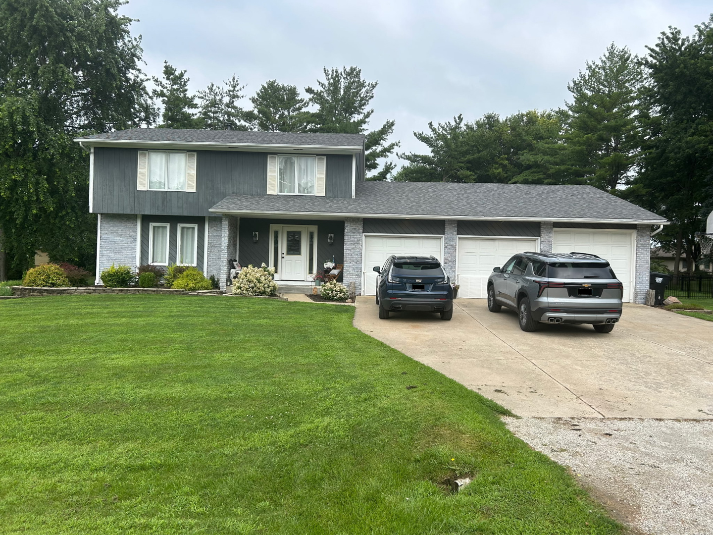 2209 Windsor Court, Bloomington, IL 61705