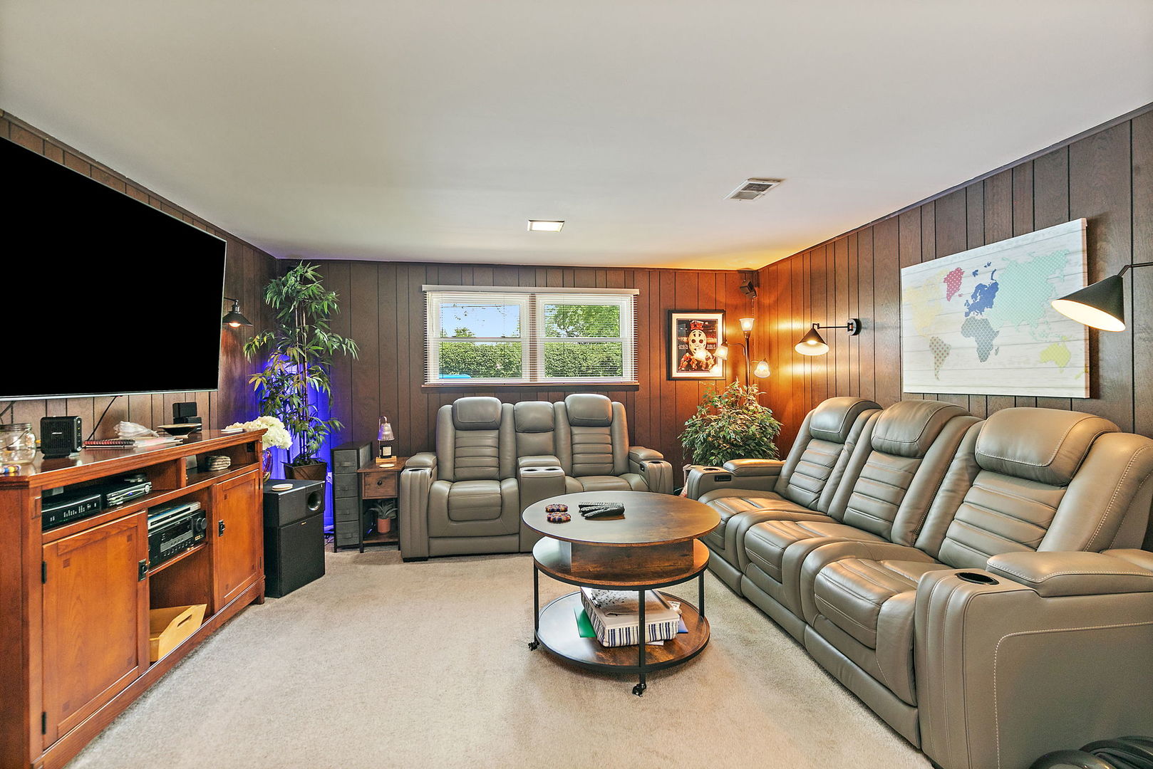 222 Dulles Road, Des Plaines, IL 60016