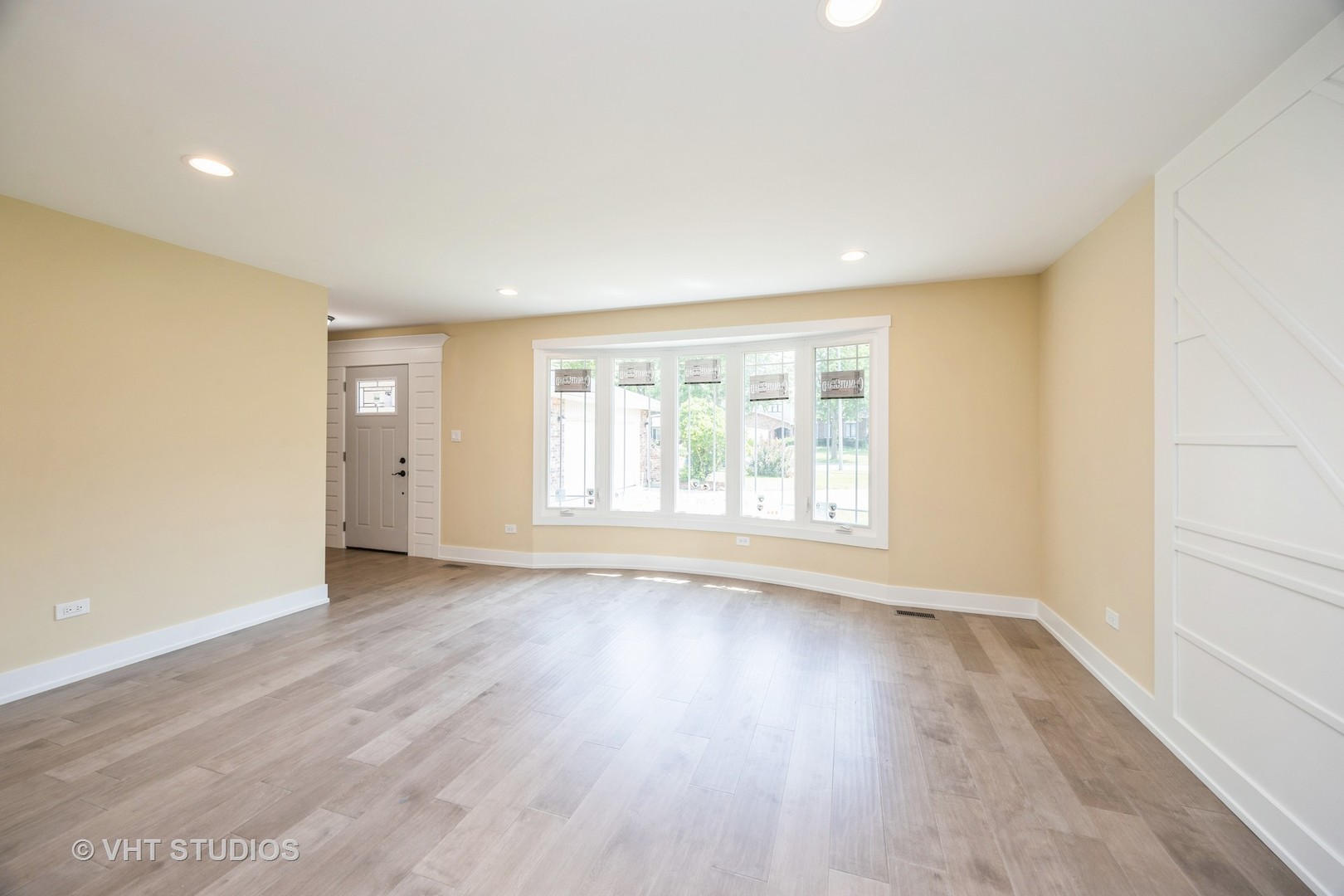6820 Barrett Street, Downers Grove, IL 60516