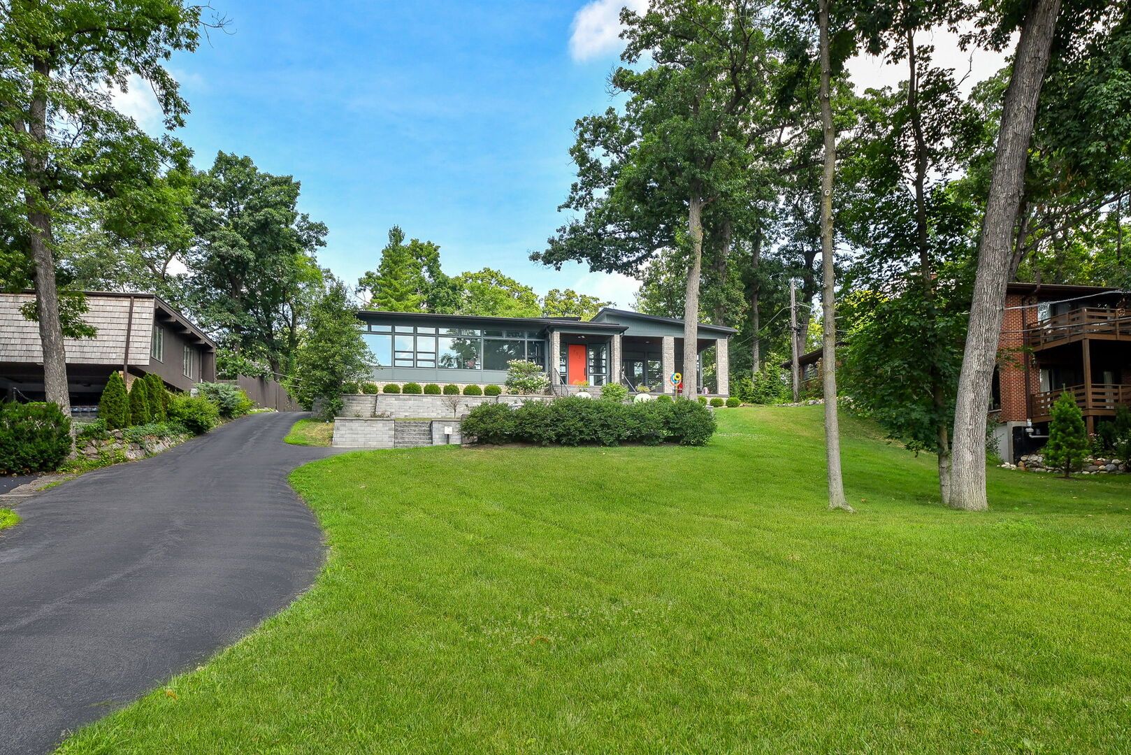 732 Crescent Boulevard, Glen Ellyn, IL 60137