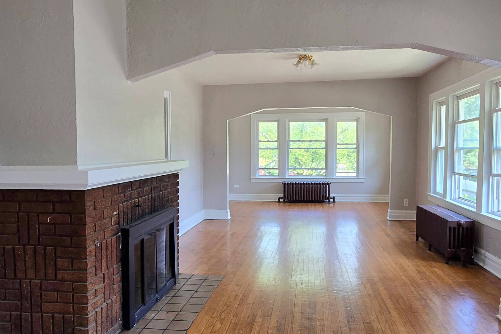 1002 Westmoreland Avenue #2, Waukegan, IL 60085