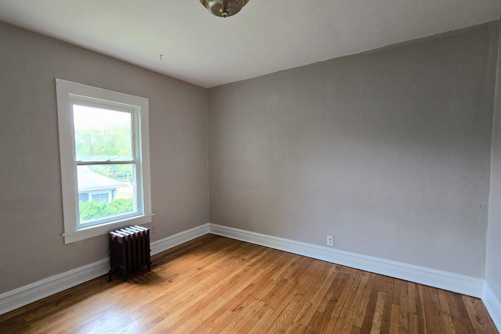 1002 Westmoreland Avenue #2, Waukegan, IL 60085