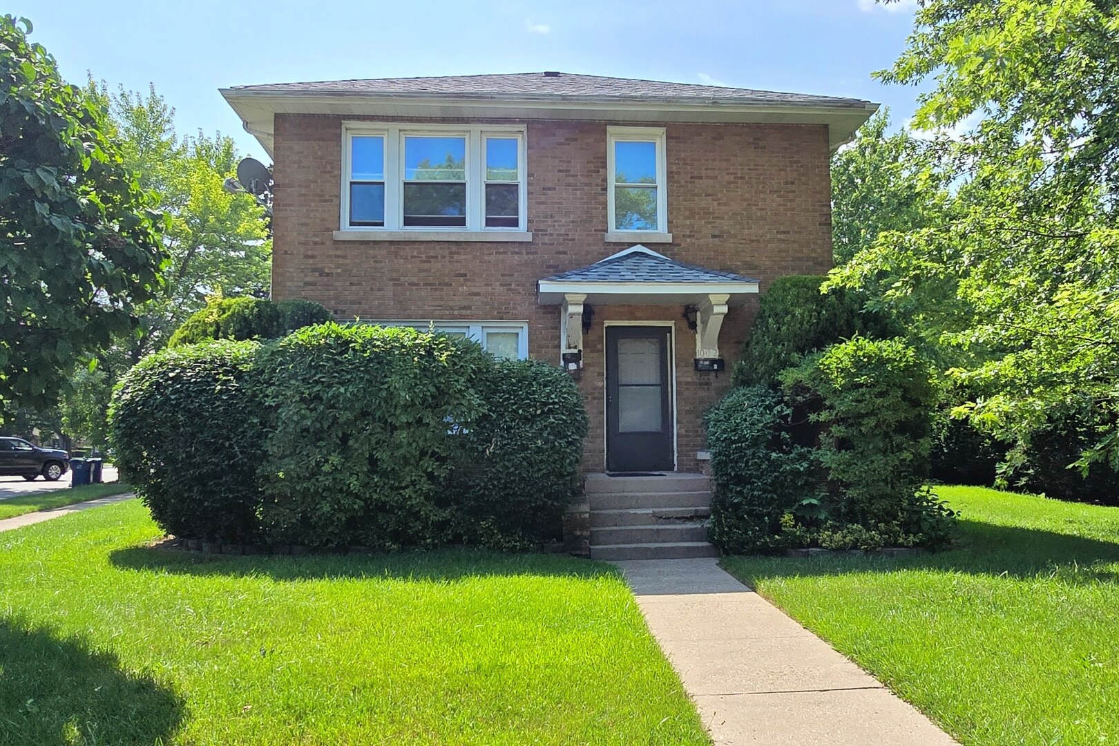 1002 Westmoreland Avenue #2, Waukegan, IL 60085