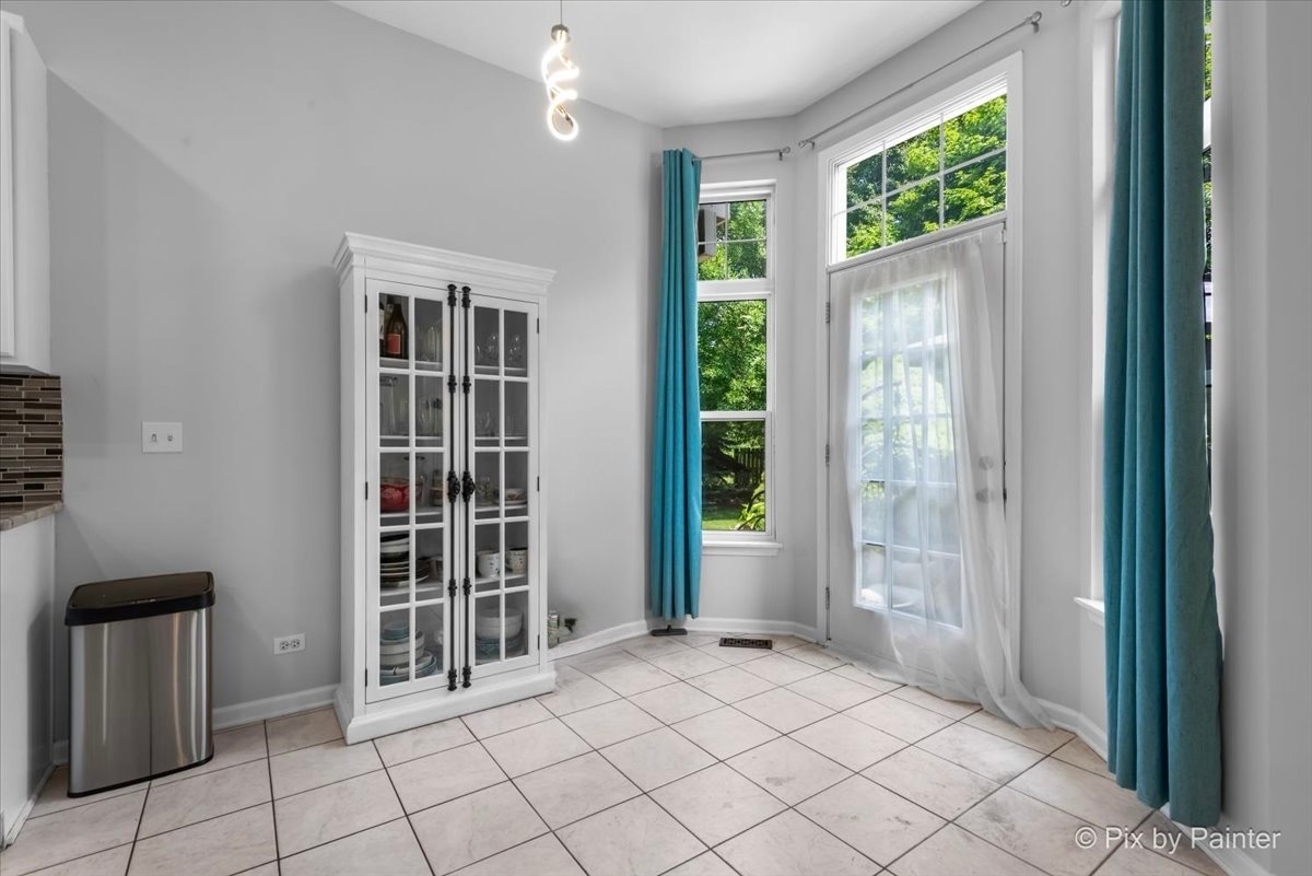 3305 Rosecroft Lane, Naperville, IL 60564