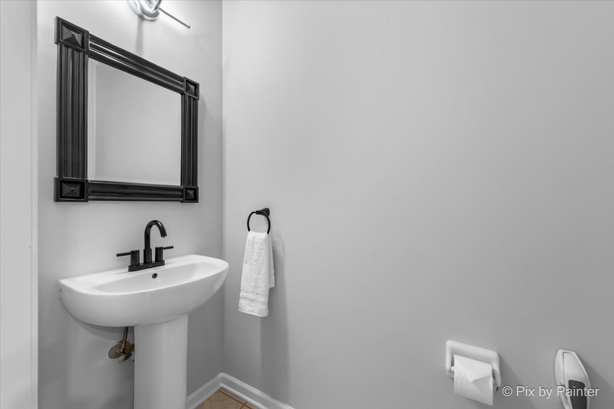 3305 Rosecroft Lane, Naperville, IL 60564