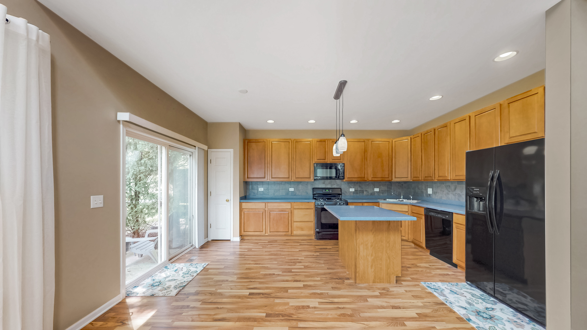 3066 Troon Drive, Montgomery, IL 60538