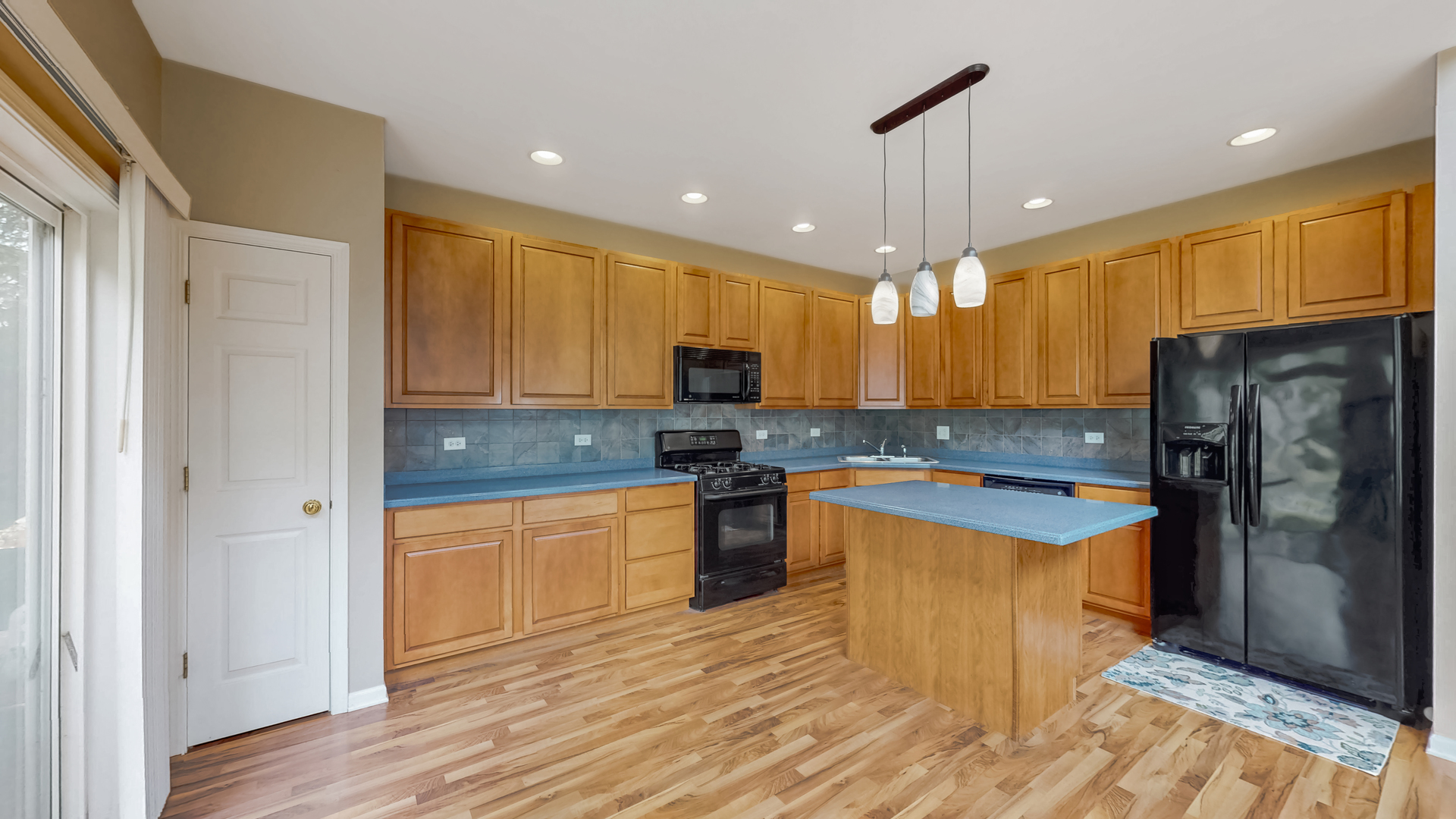 3066 Troon Drive, Montgomery, IL 60538