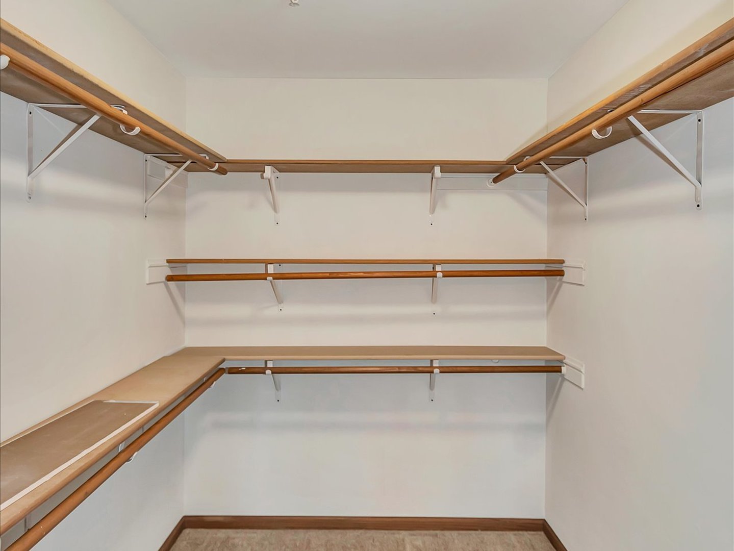 6320 Pine Ridge Drive #1B, Tinley Park, IL 60477