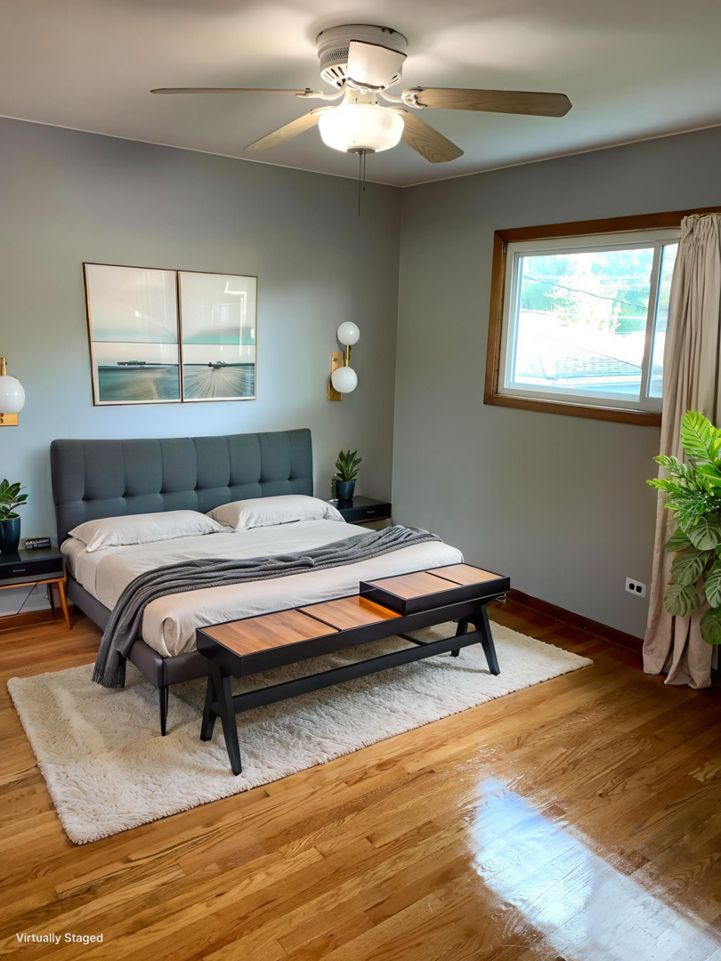 19 N Addison Road, Villa Park, IL 60181