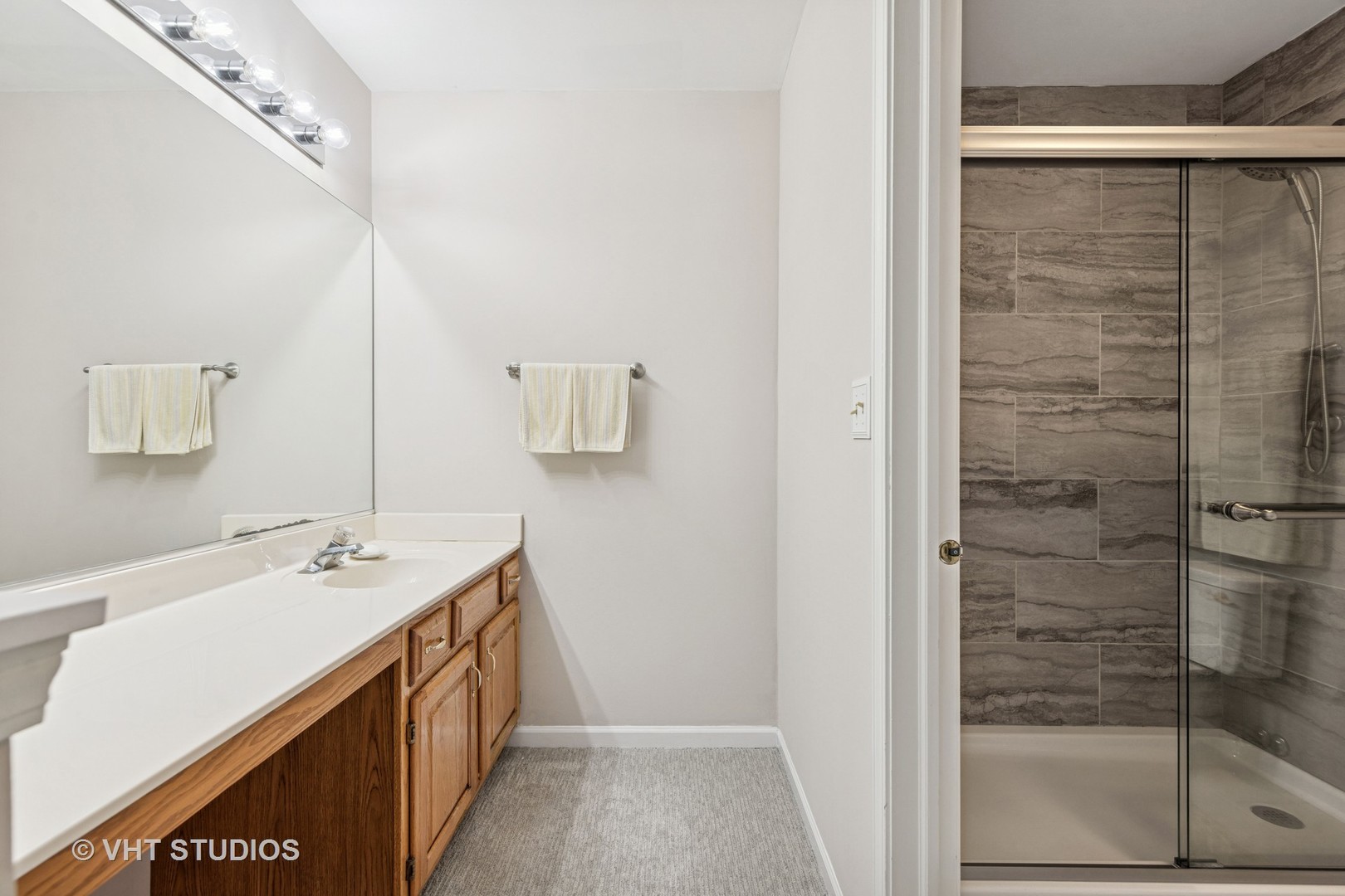 8291 Ripple Ridge Drive #8291, Darien, IL 60561