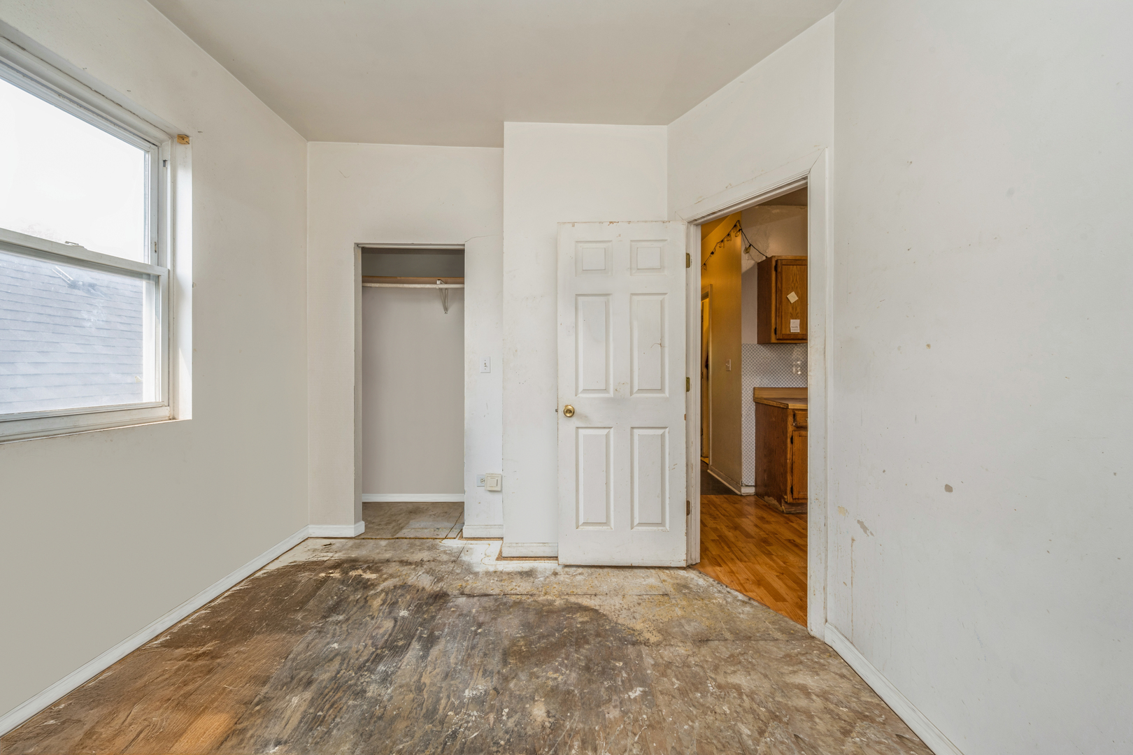 4452 S Shields Avenue, Chicago, IL 60609