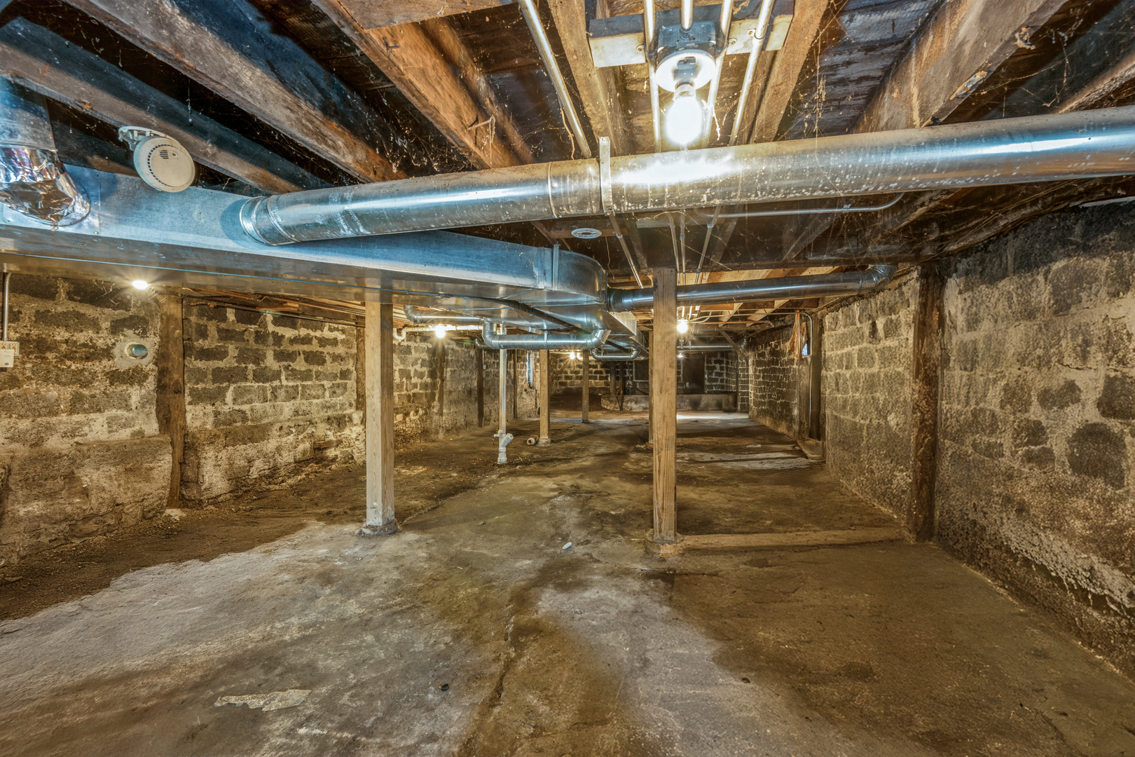 4452 S Shields Avenue, Chicago, IL 60609