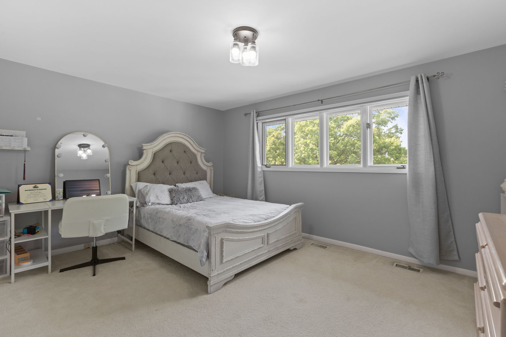 2811 35th Street, Oak Brook, IL 60523