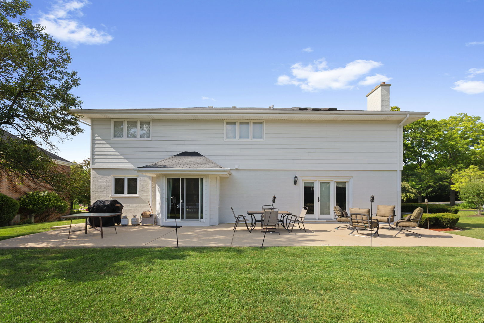 2811 35th Street, Oak Brook, IL 60523