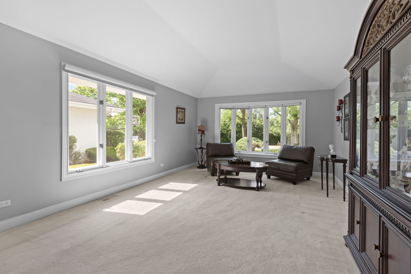 2811 35th Street, Oak Brook, IL 60523