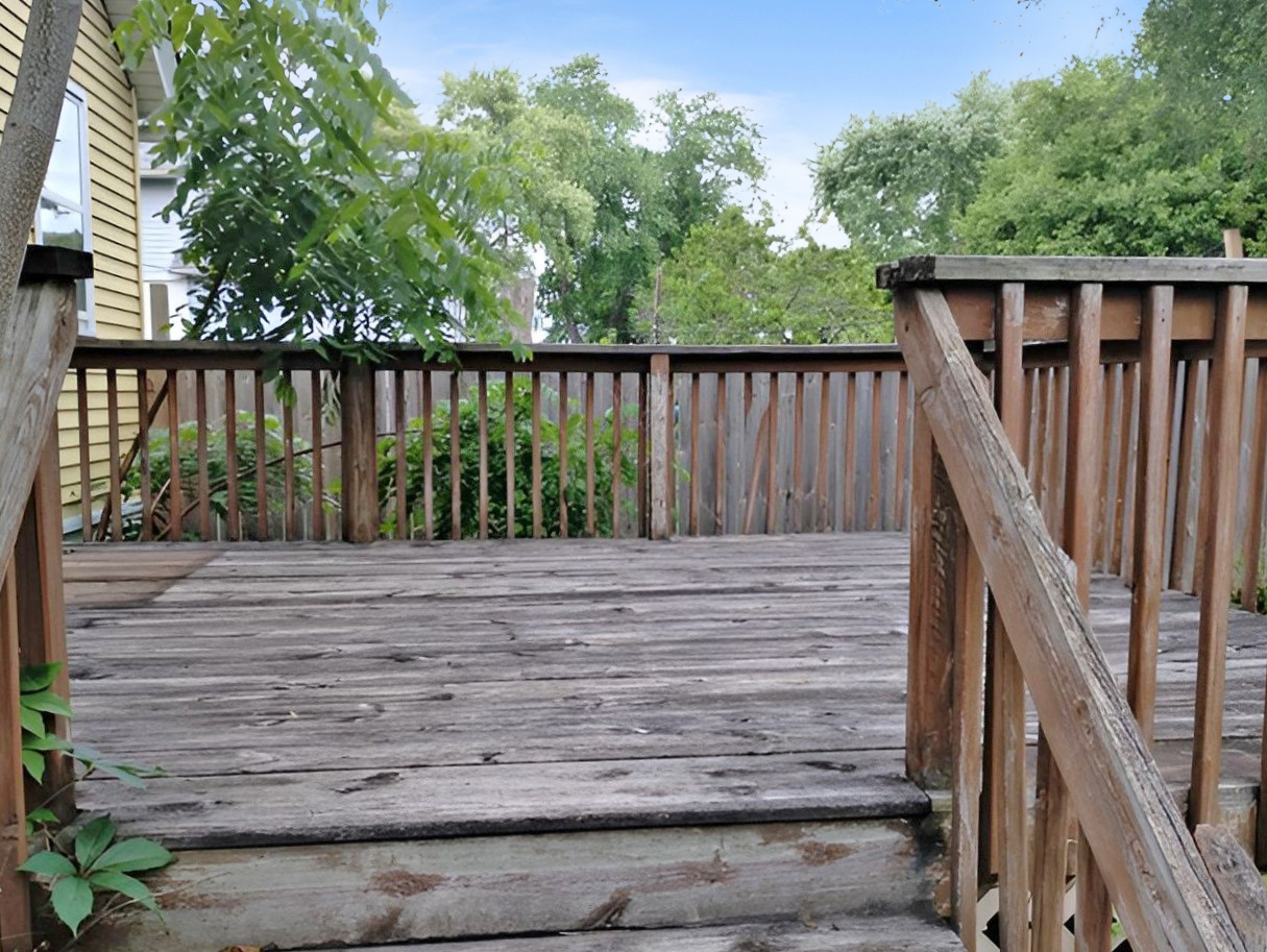 13809 SEELEY Avenue, Blue Island, IL 60406