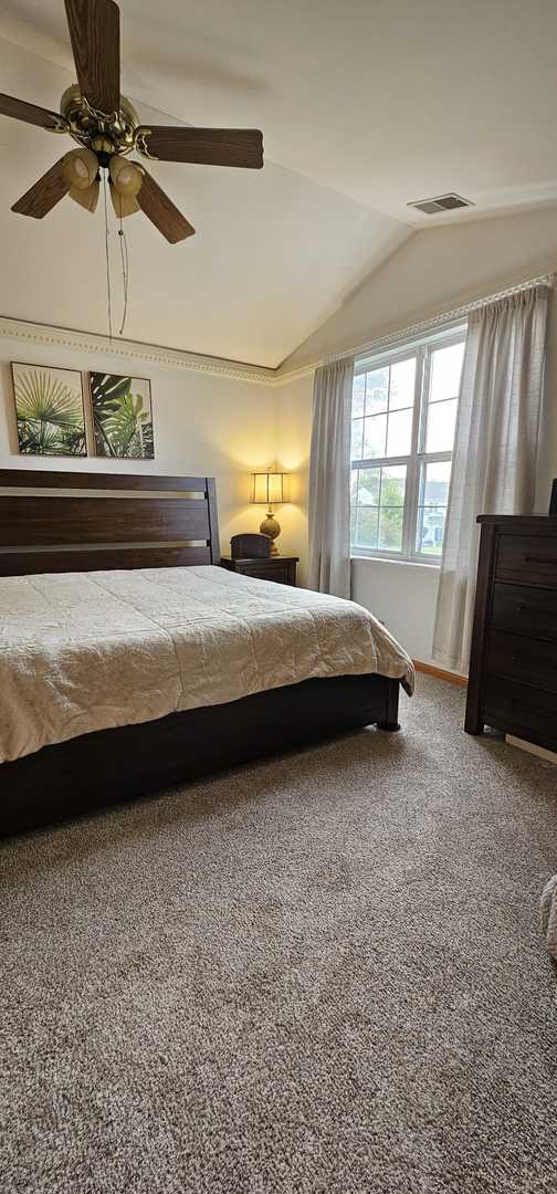 112 S Barton Trail #112, Batavia, IL 60510