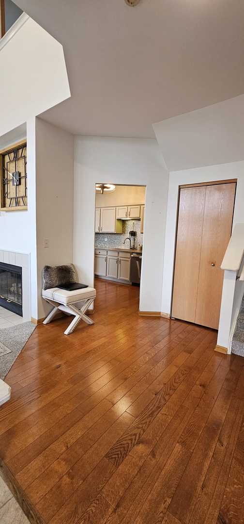 112 S Barton Trail #112, Batavia, IL 60510