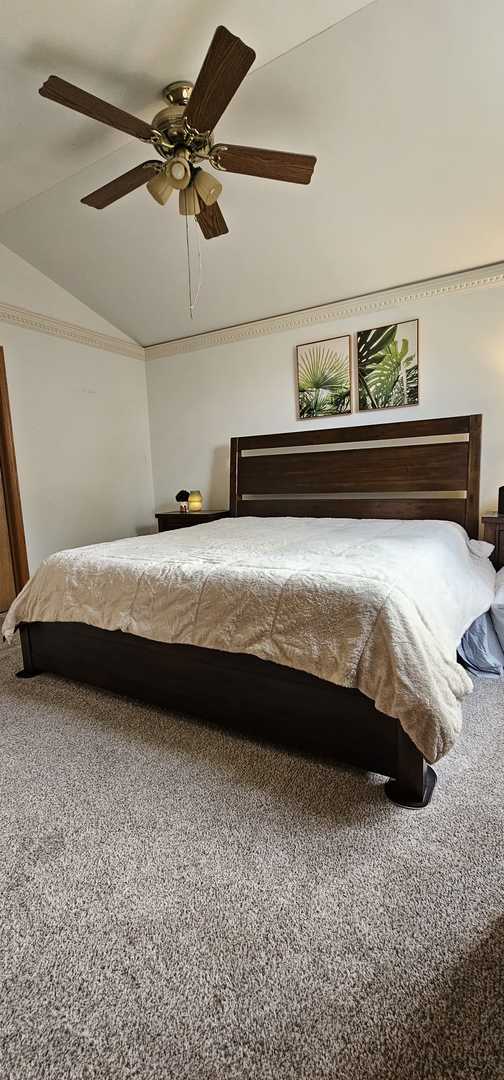 112 S Barton Trail #112, Batavia, IL 60510