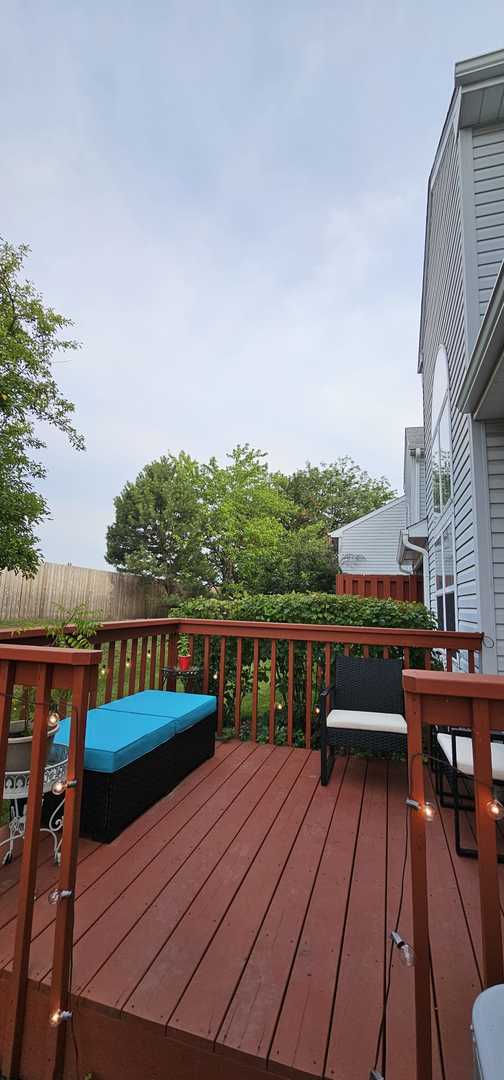 112 S Barton Trail #112, Batavia, IL 60510