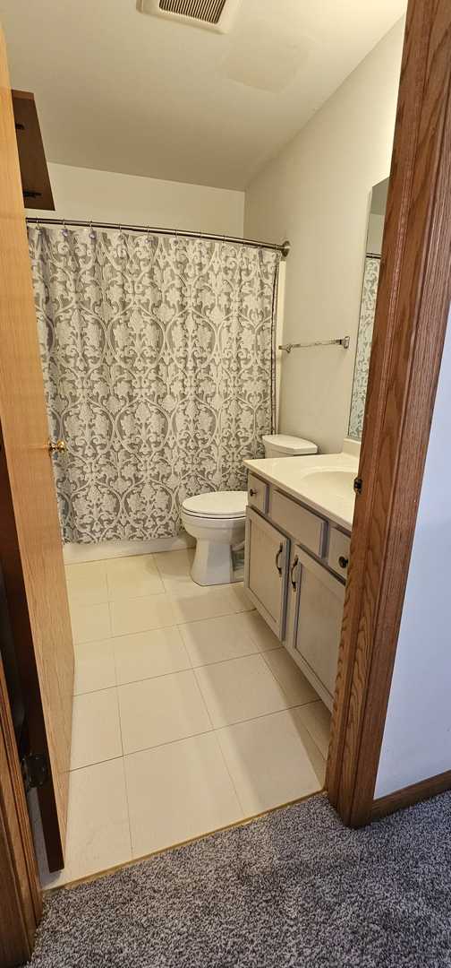 112 S Barton Trail #112, Batavia, IL 60510
