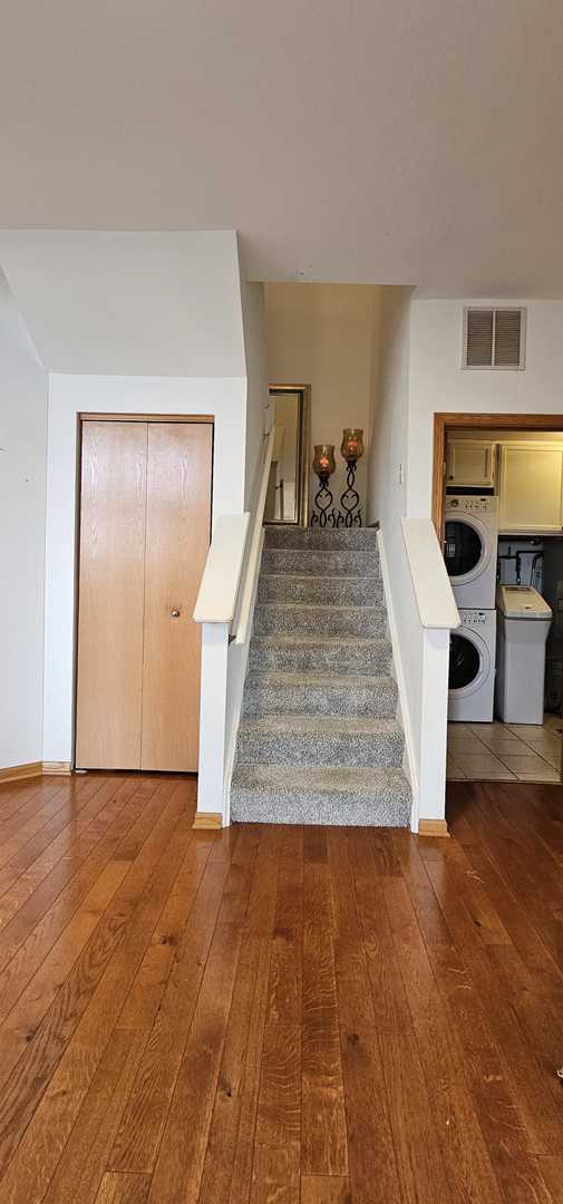 112 S Barton Trail #112, Batavia, IL 60510