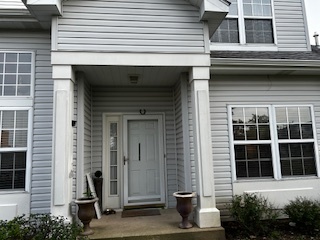 112 S Barton Trail #112, Batavia, IL 60510