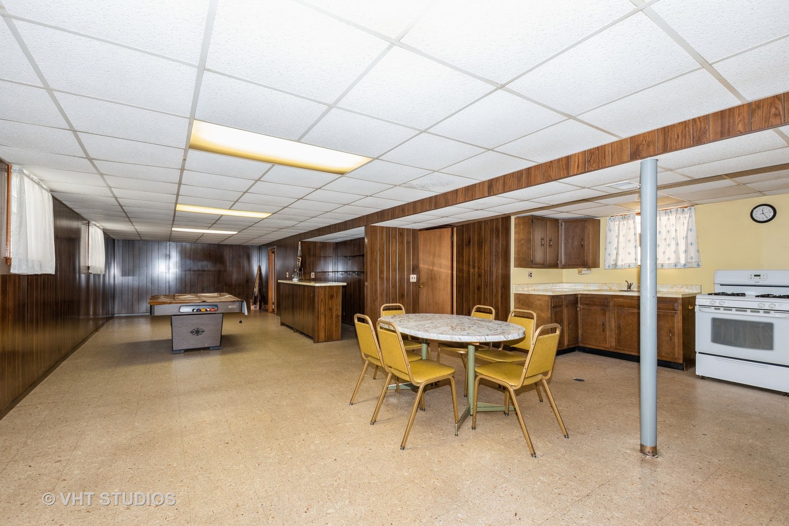 5741 S Neenah Avenue, Chicago, IL 60638