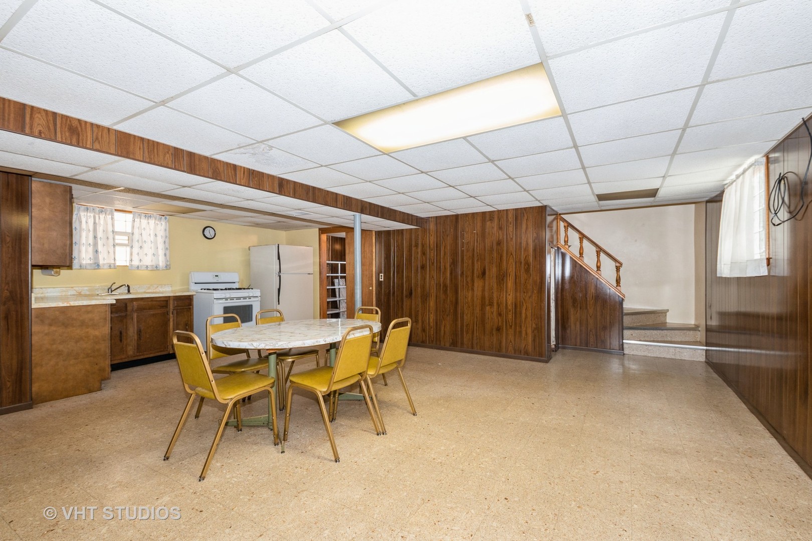 5741 S Neenah Avenue, Chicago, IL 60638
