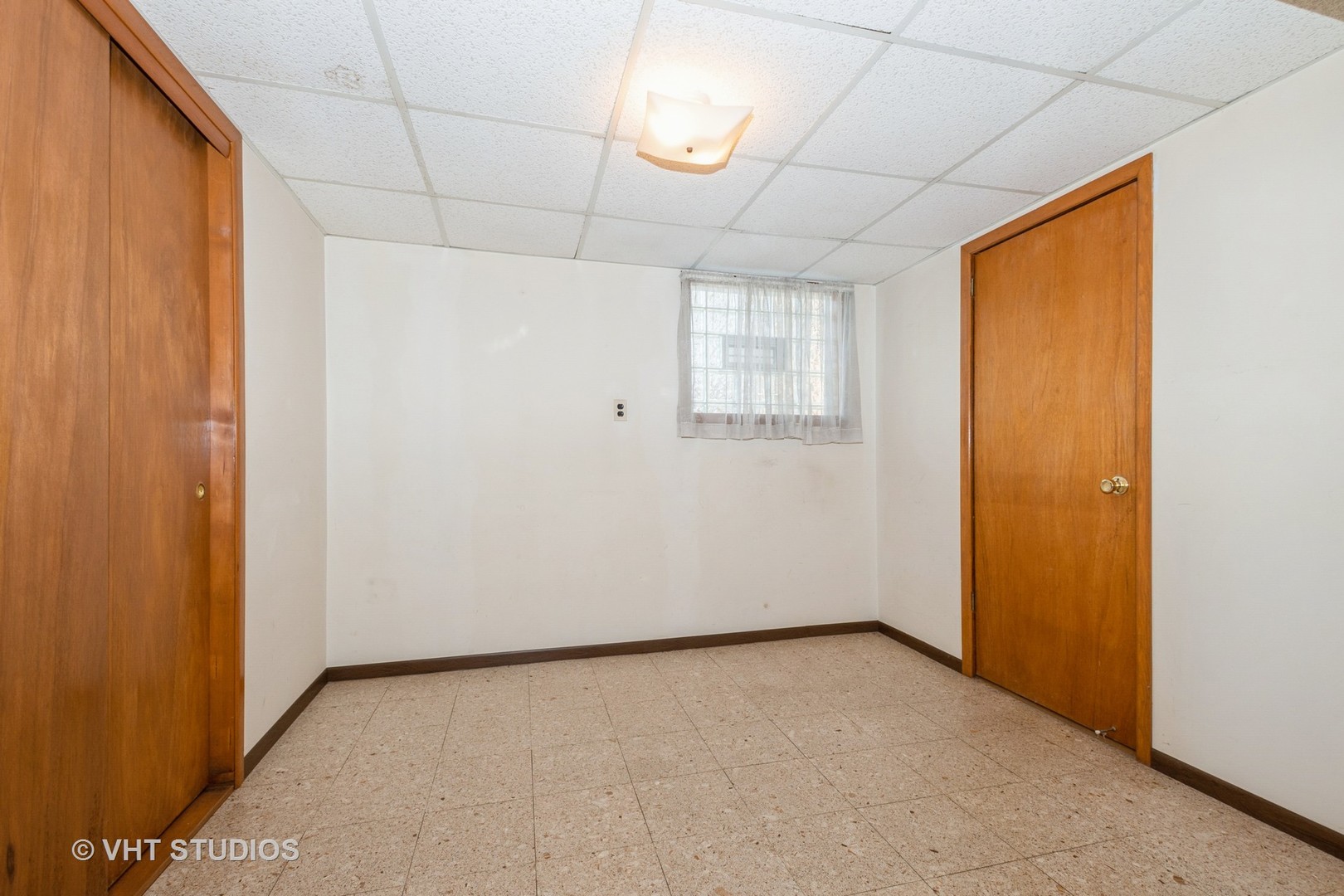 5741 S Neenah Avenue, Chicago, IL 60638