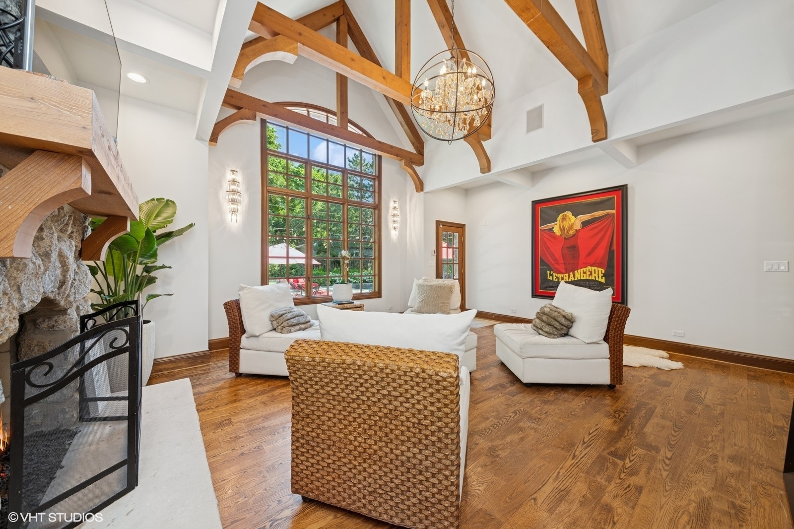 580 Oak Street, Glen Ellyn, IL 60137